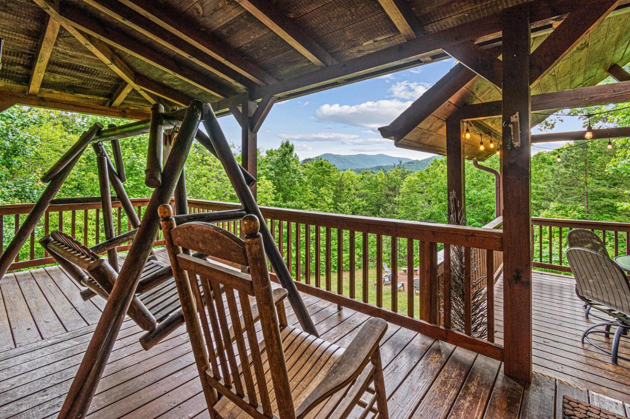 Incredible Views! - Pet Friendly - Aska Adventure Area - Bearfoot Bungalow Blue Ridge Dış mekan fotoğraf