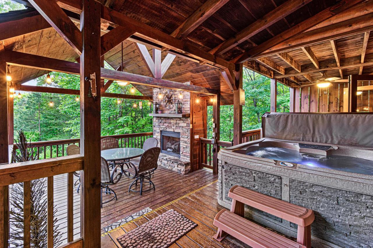 Incredible Views! - Pet Friendly - Aska Adventure Area - Bearfoot Bungalow Blue Ridge Dış mekan fotoğraf