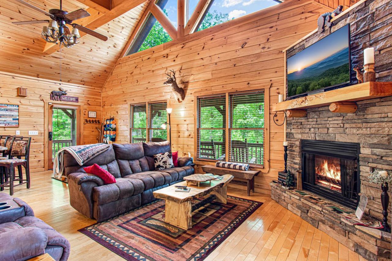 Incredible Views! - Pet Friendly - Aska Adventure Area - Bearfoot Bungalow Blue Ridge Dış mekan fotoğraf