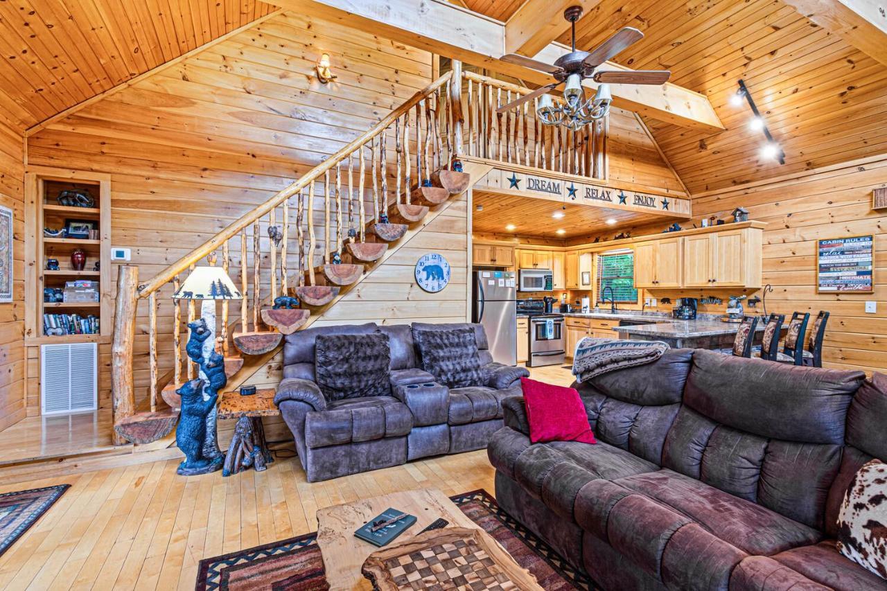 Incredible Views! - Pet Friendly - Aska Adventure Area - Bearfoot Bungalow Blue Ridge Dış mekan fotoğraf